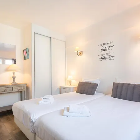 Premium 3 Bedroom 2 Bath Fully Renovated Heart Of Town By Olam Apartmán