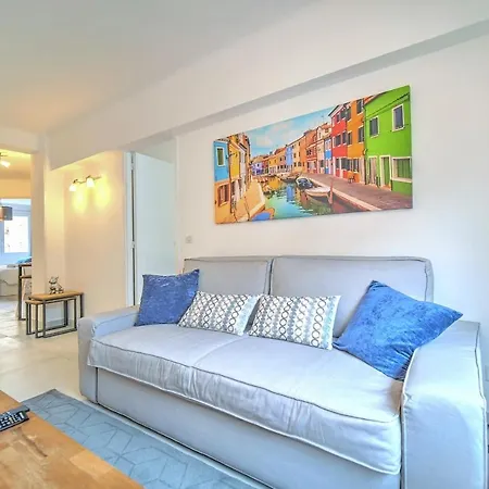 Apartmán Premium 3 Bedroom 2 Bath Fully Renovated Heart Of Town By Olam *