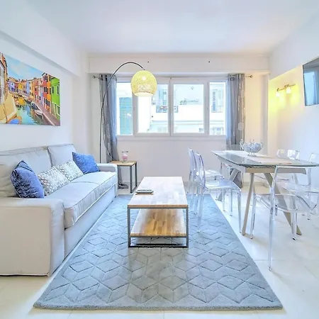 Apartmán Premium 3 Bedroom 2 Bath Fully Renovated Heart Of Town By Olam *