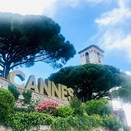 Premium 3 Bedroom 2 Bath Fully Renovated Heart Of Town By Olam * Cannes